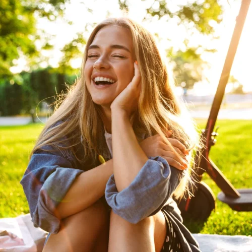 ado-sourire-2